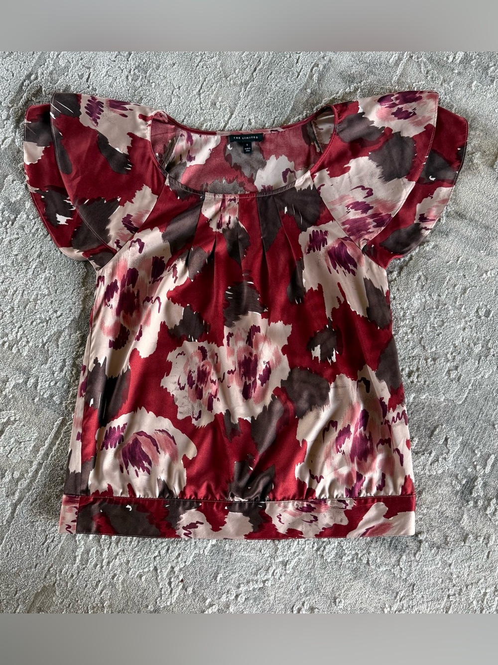 The Limited womens Floral Satin Cap-Sleeve Blouse in Red size S